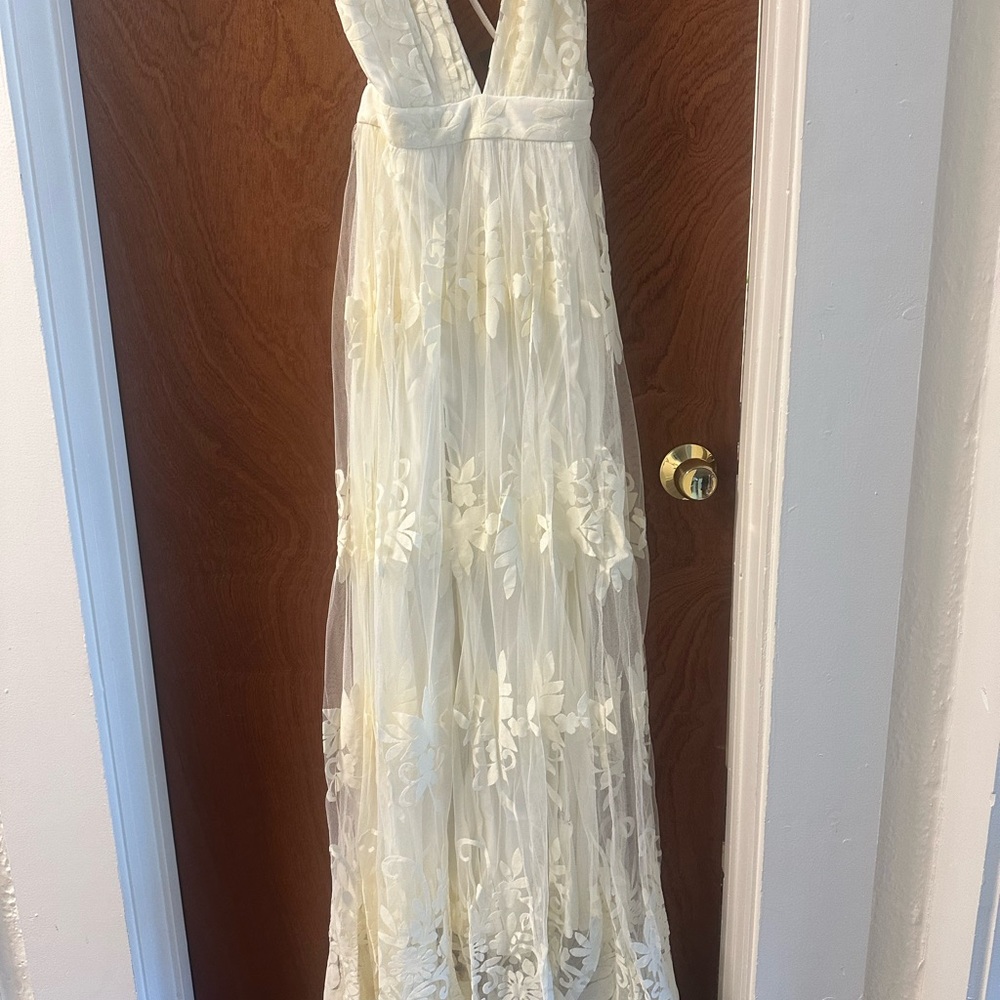 Elegant White Floral Maxi (wedding) Dress